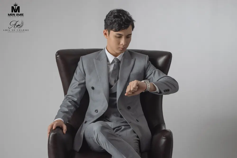 Dịch vụ may Vest nhanh nhất tại TPHCM - Bật mí gam màu vest cực lịch lãm cho chàng
