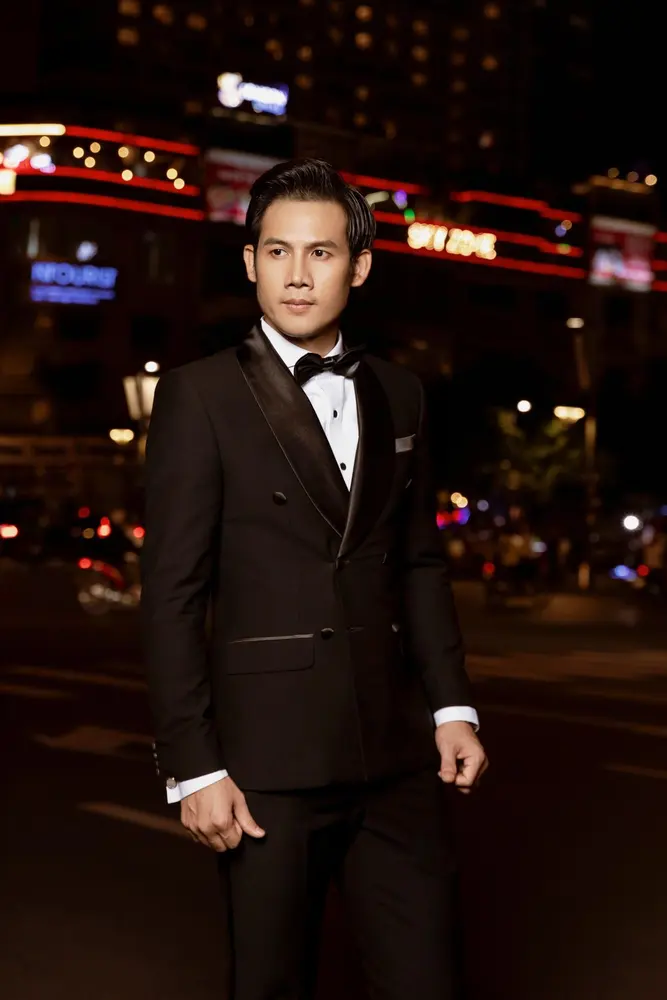 NHỮNG LẦN ĐỒNG HÀNH CÙNG DIỄN VIÊN THANH THỨC CỦA MON AMIE