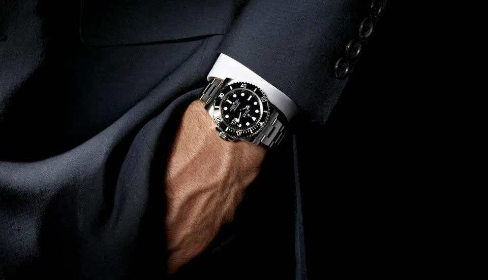 Phụ Kiện Suit Nam - Bí Quyết Tạo Điểm Nhấn Cho Phong Cách Hiện Đại