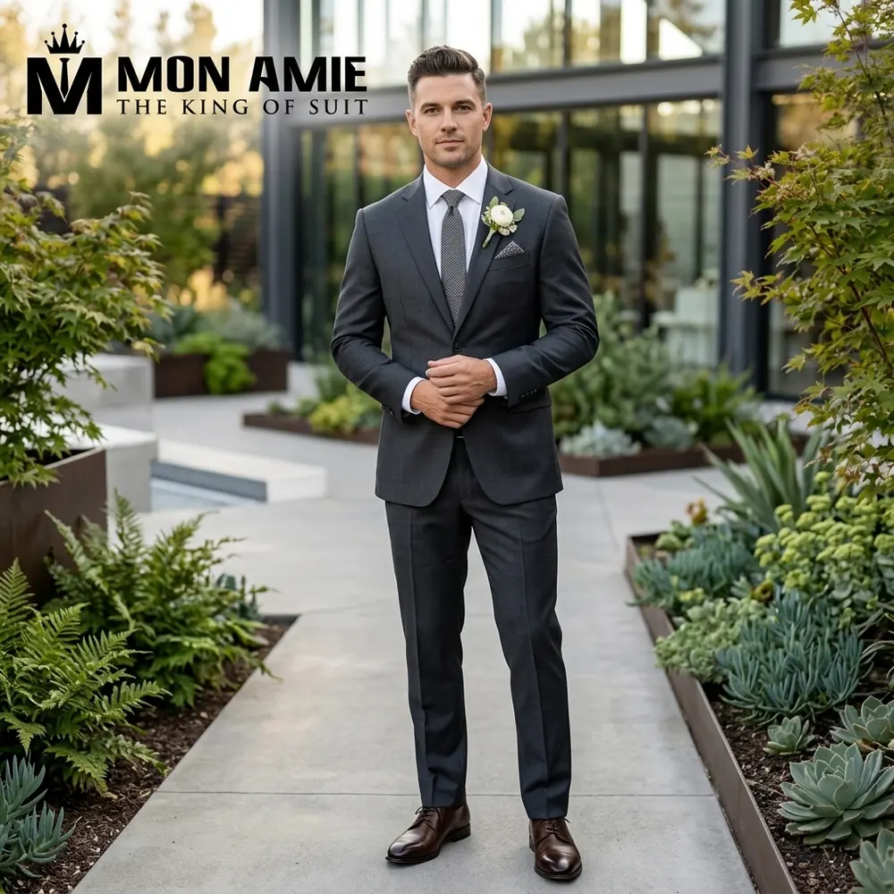 tuxedo cưới và suit cưới hiện đại cho chú rể