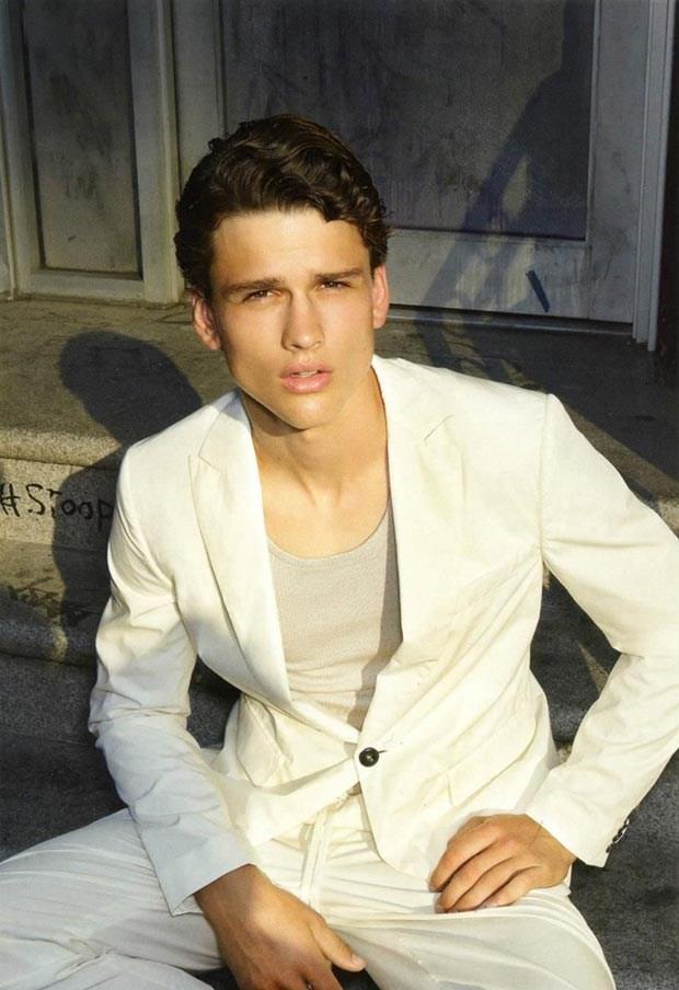 Chọn suit lịch lãm cho cho các chàng mùa Hè