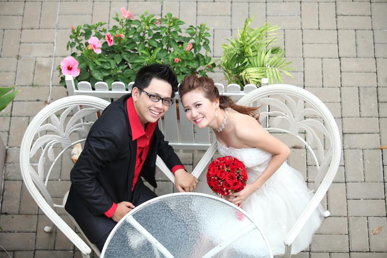 Công ty Veston Hoàng Vy - Mon Amie có thuê vest cưới hay không ?