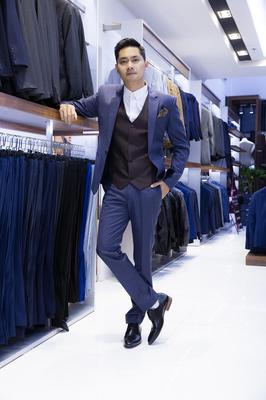 Bộ Comple Xanh Navy - Diễn Viên Minh Luân