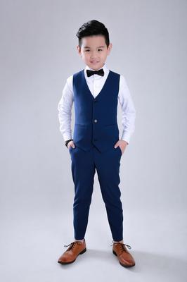 Bộ Ghilê Quần Tây Trẻ Em F74.011