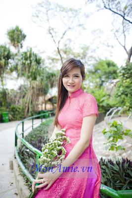 Áo Dài Bưng Quả (kiểu 32)