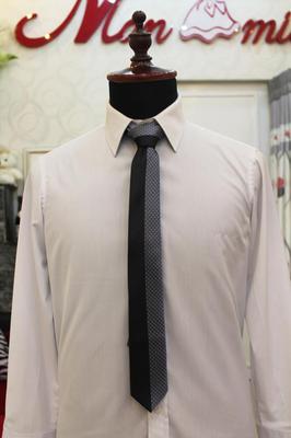 Caravat Hàn Quốc (kiểu 72)