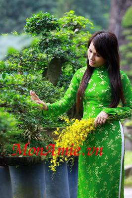 Áo Dài Bưng Quả (kiểu 20)