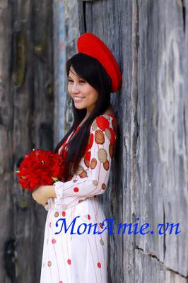 Áo Dài Bưng Quả (kiểu 18)
