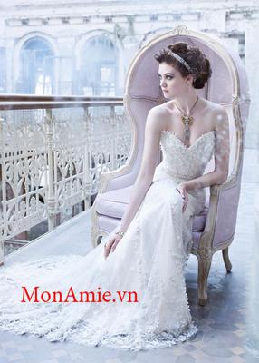 Đầm Đuôi Cá Cúp Ngực Ren