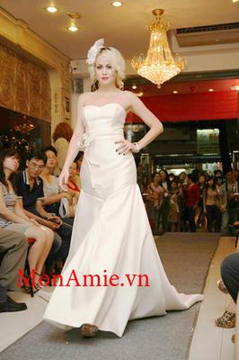 Đầm Cúp Ngực Chifon Đuôi Dài