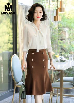 Set váy nâu kèm áo vone trắng cổ cột nơ nhẹ nhàng