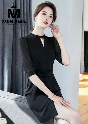 Váy đen cổ khoét phối tay vone 