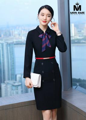 Váy đen công sở phối nút thời trang 