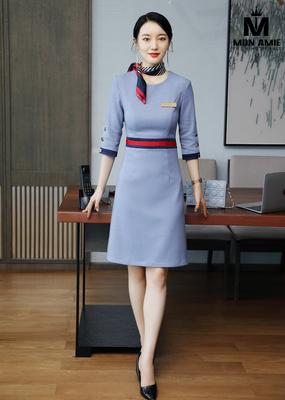 Váy màu ghi nhấn eo tay phối viền 