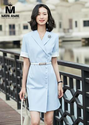 Váy xanh pastel cổ vest tay phối viền trắng 