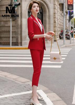 Set vest đỏ tươi tay lửng viền trang nhã