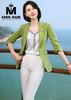 Blazer xanh bơ Tay Lỡ Đơn Giản