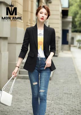 Áo vest đen túi hộp cá tính