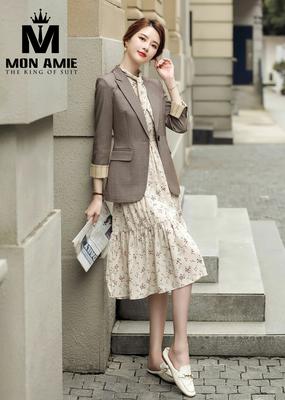 Blazer màu nâu tây cực yêu