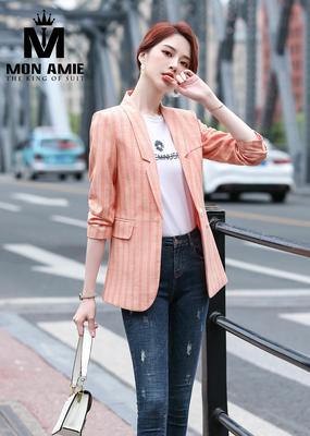 Blazer cam kẻ sọc năng động