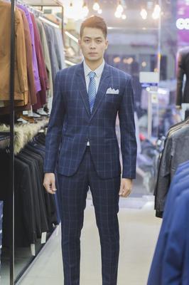 Set vest xanh navy caro trẻ trung