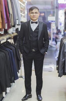 Set vest đen đơn giản tinh tế