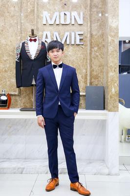 Set vest màu xanh dương năng động