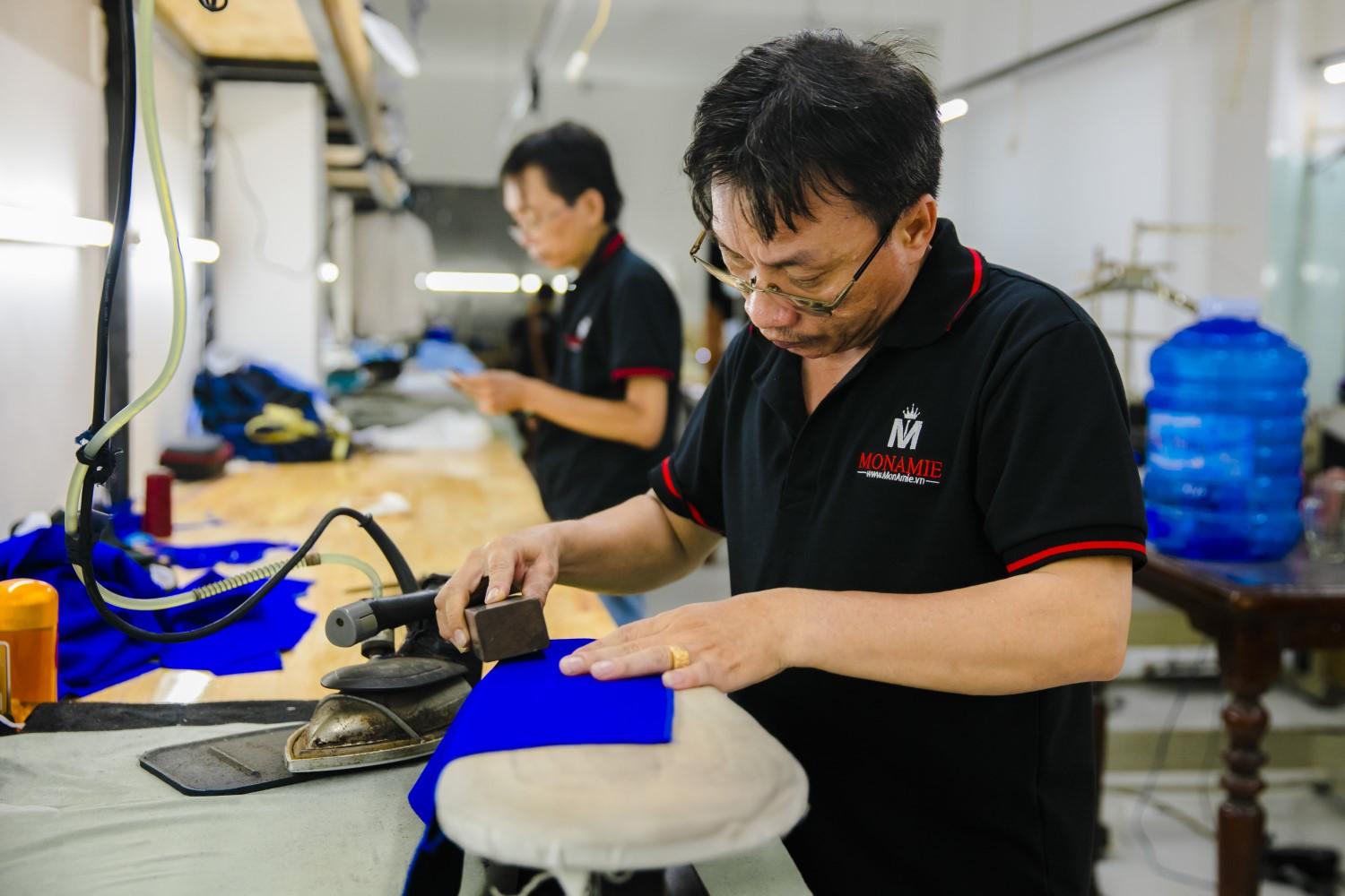 Dịch vụ may Suit 1 ngày lấy