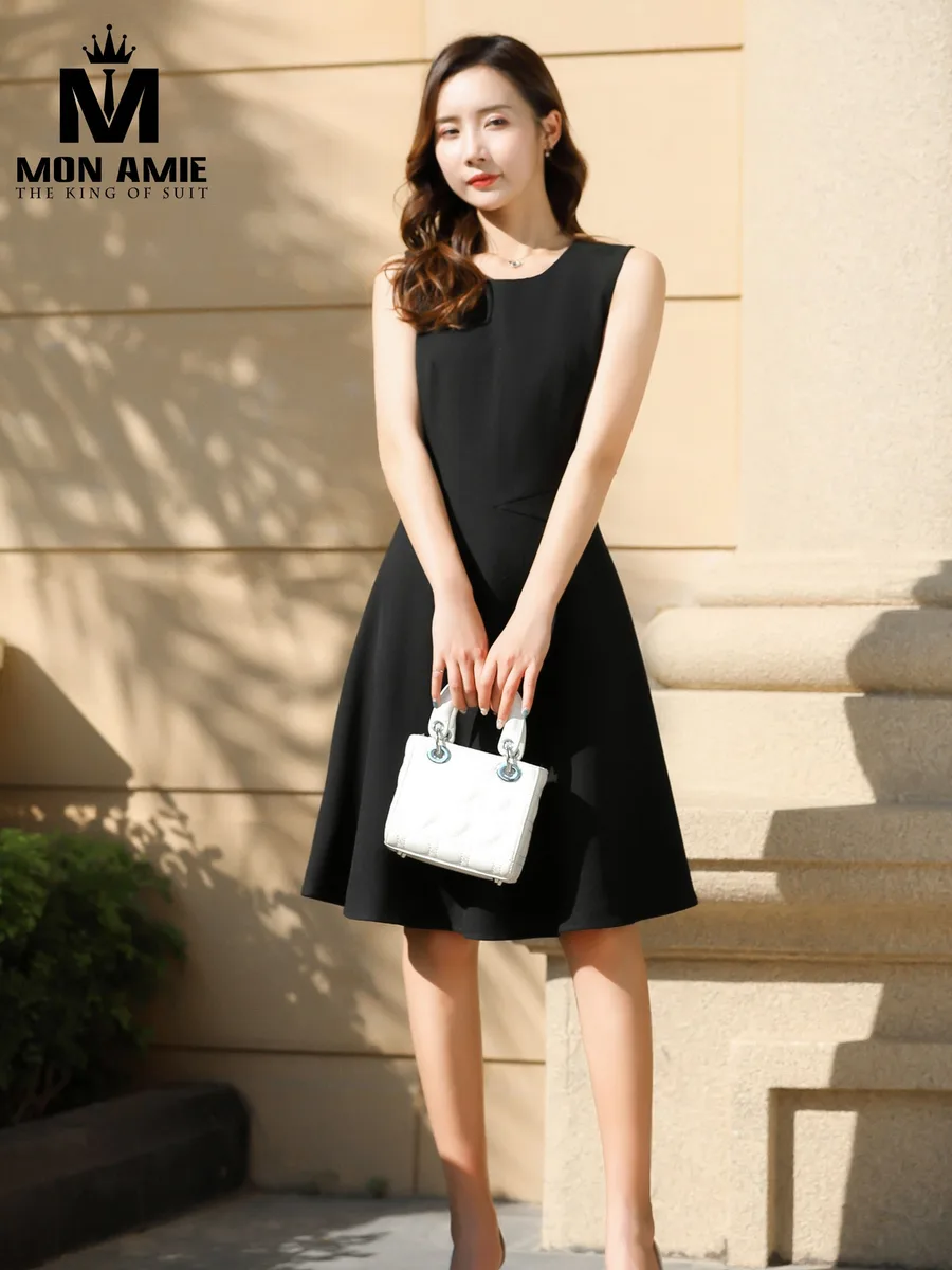 Black Sleeveless A-Line Dress