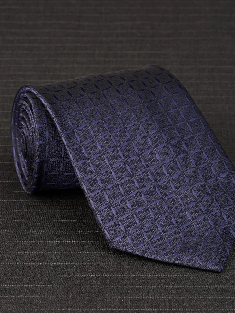 Midnight Plum Grid Tie