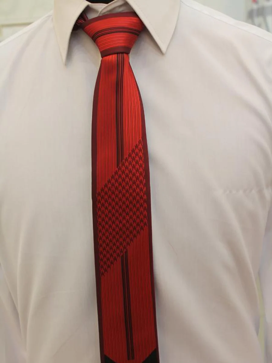 Crimson Slim Tie with Diagonal Motif