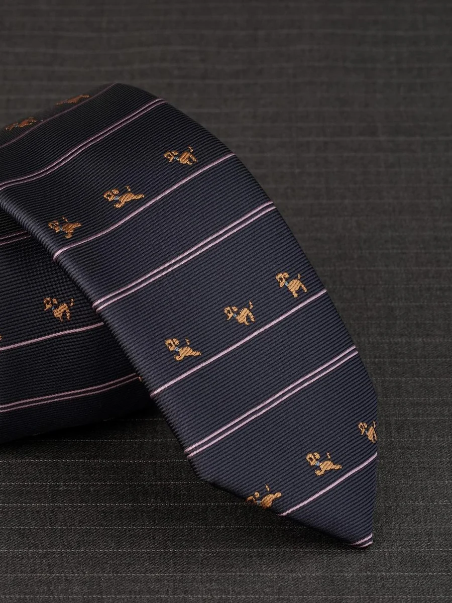 English Hound Motif Tie
