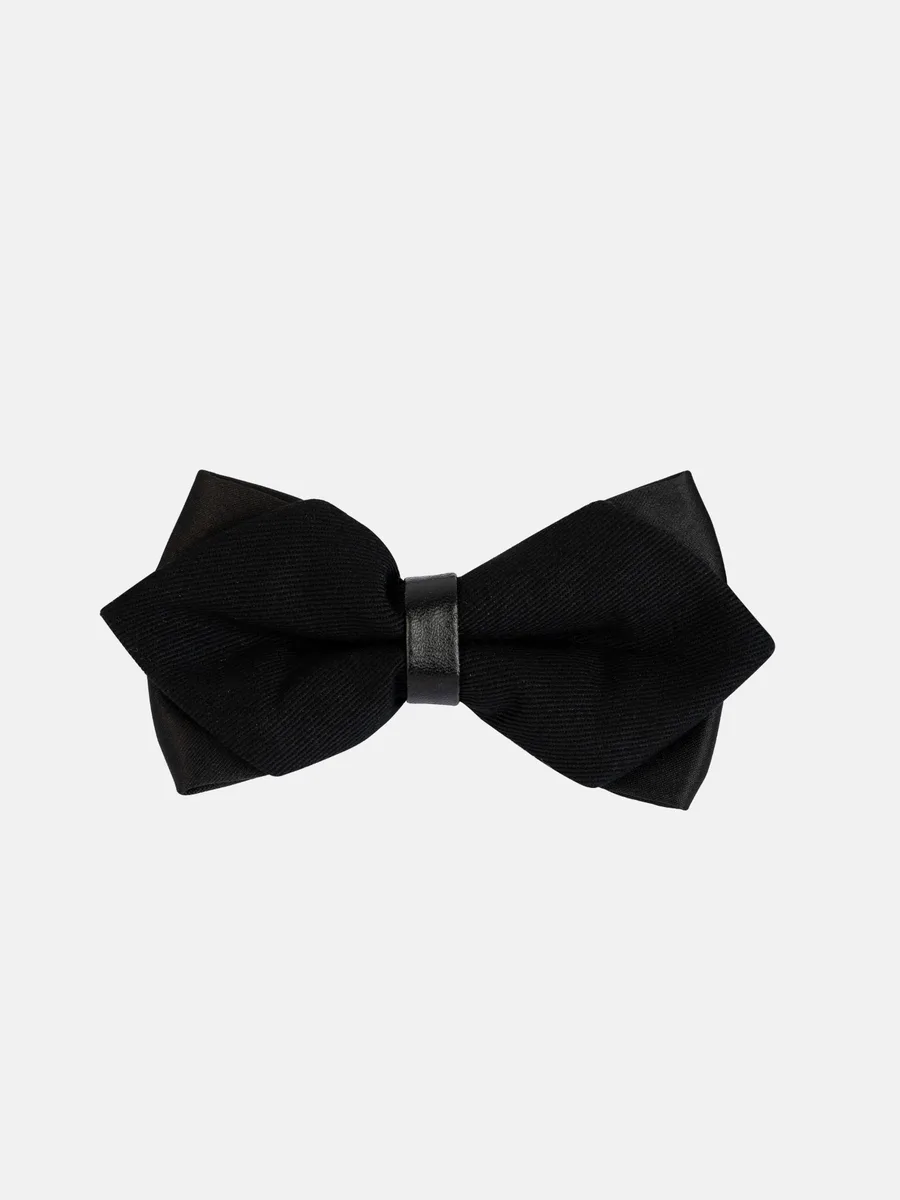 Black Bow Tie with Diagonal Texture