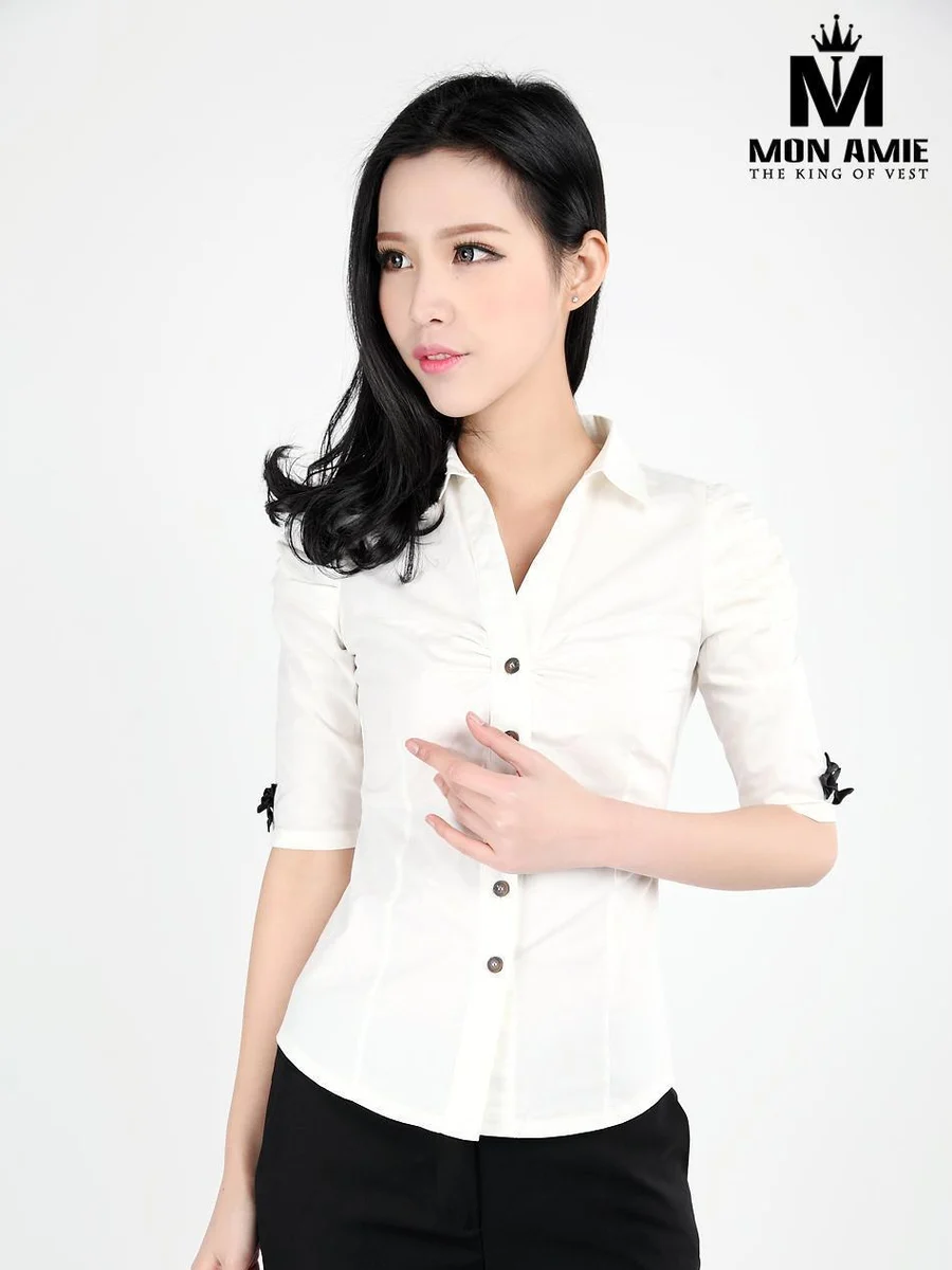 Ivory Half-Sleeve Blouse