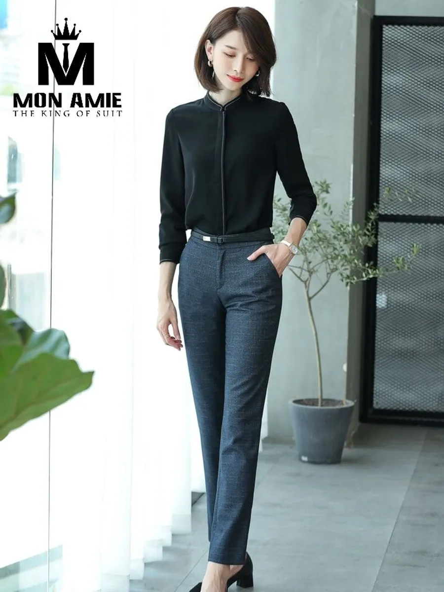 Black Mandarin-Collar Blouse with Fine Piping