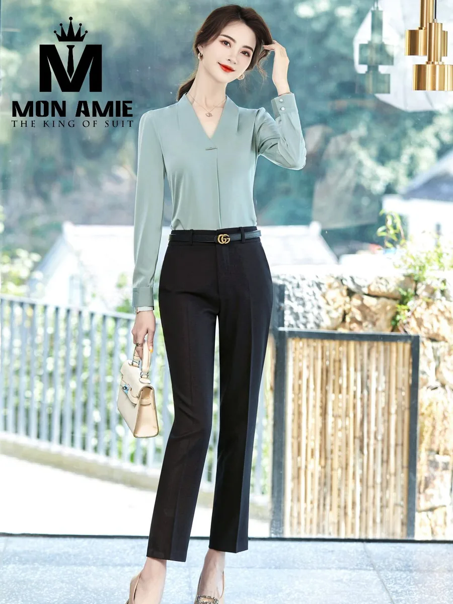 Sage Green Deep V-Neck Long-Sleeve Blouse