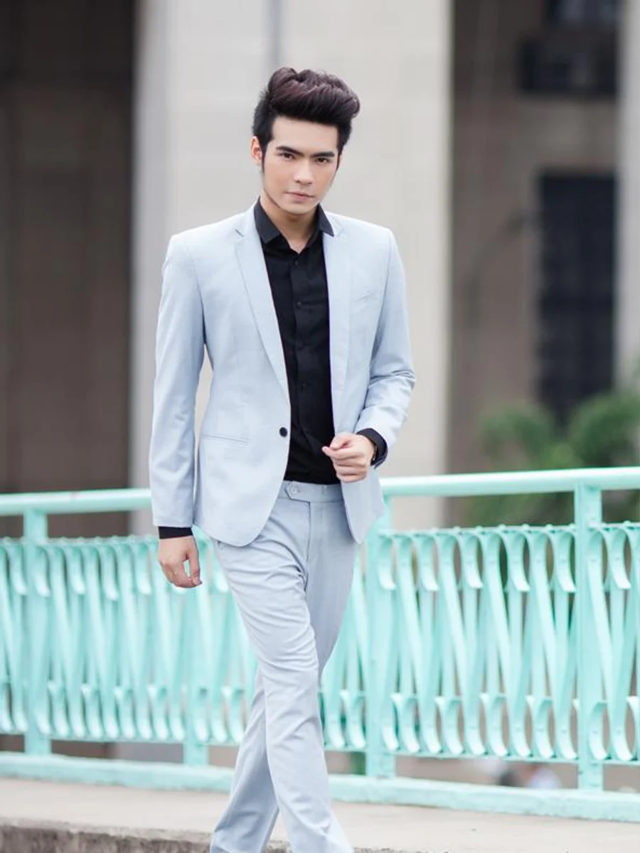Ice Blue One-Button Suit