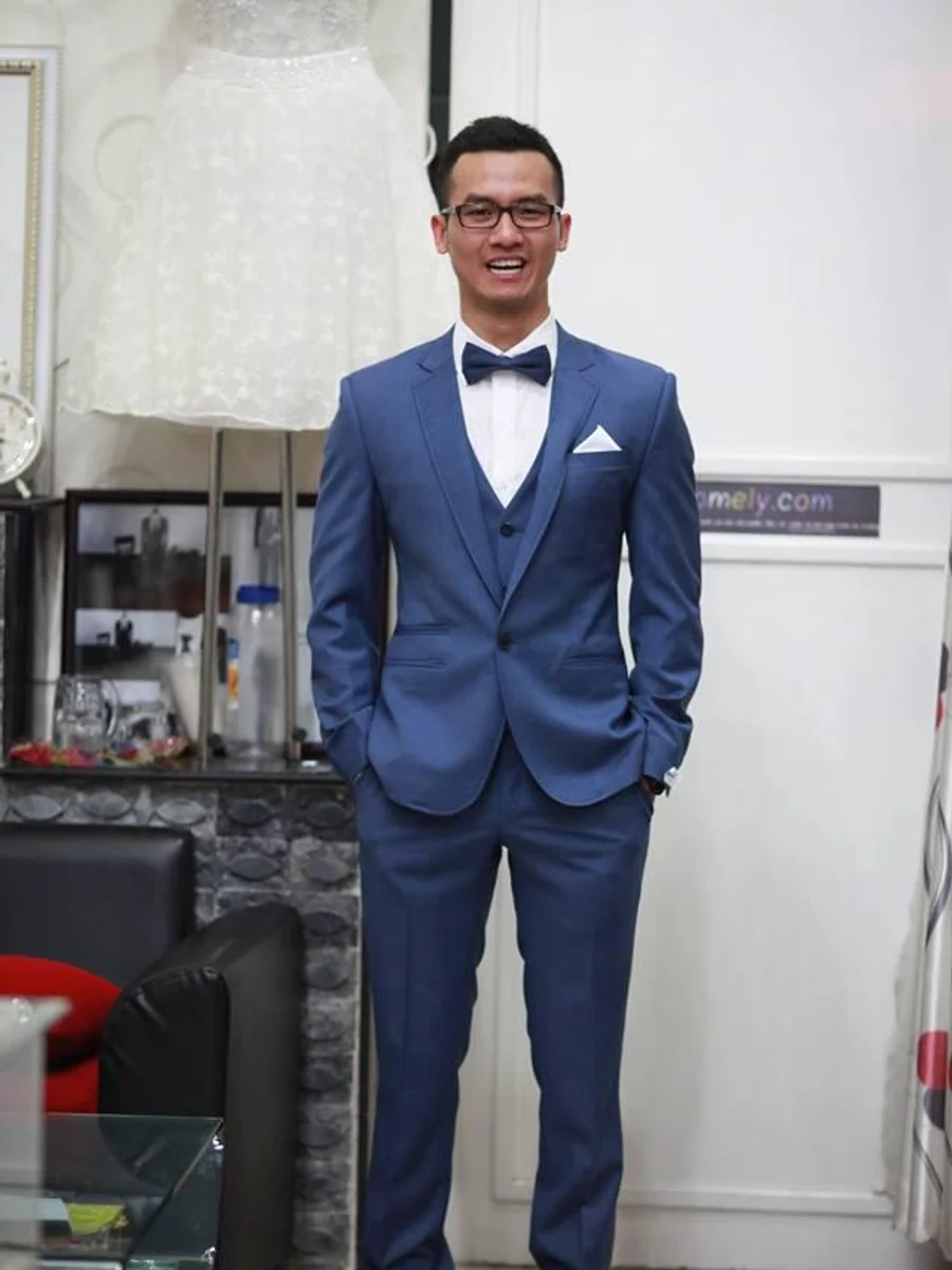 Steel Blue Three-Piece Bow