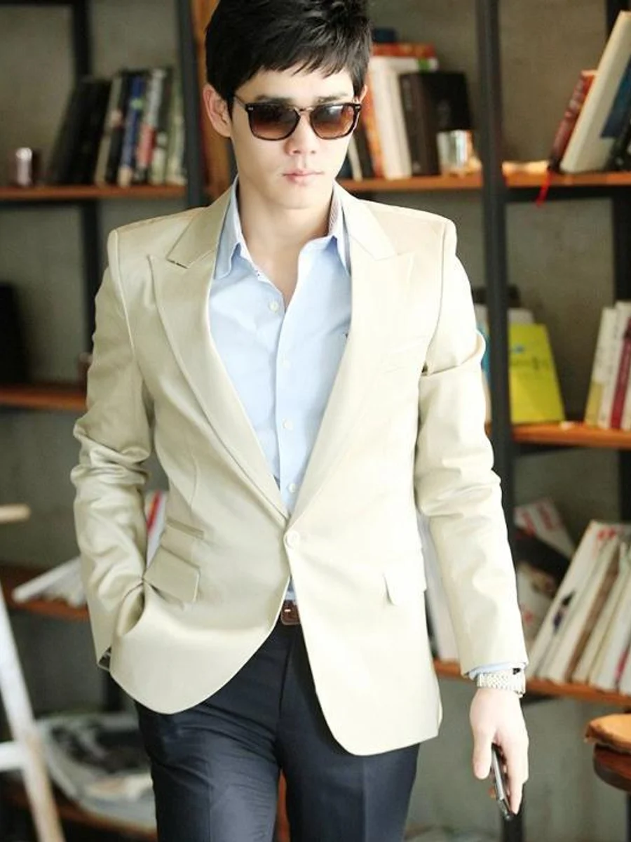 Cream Peak-Lapel Blazer