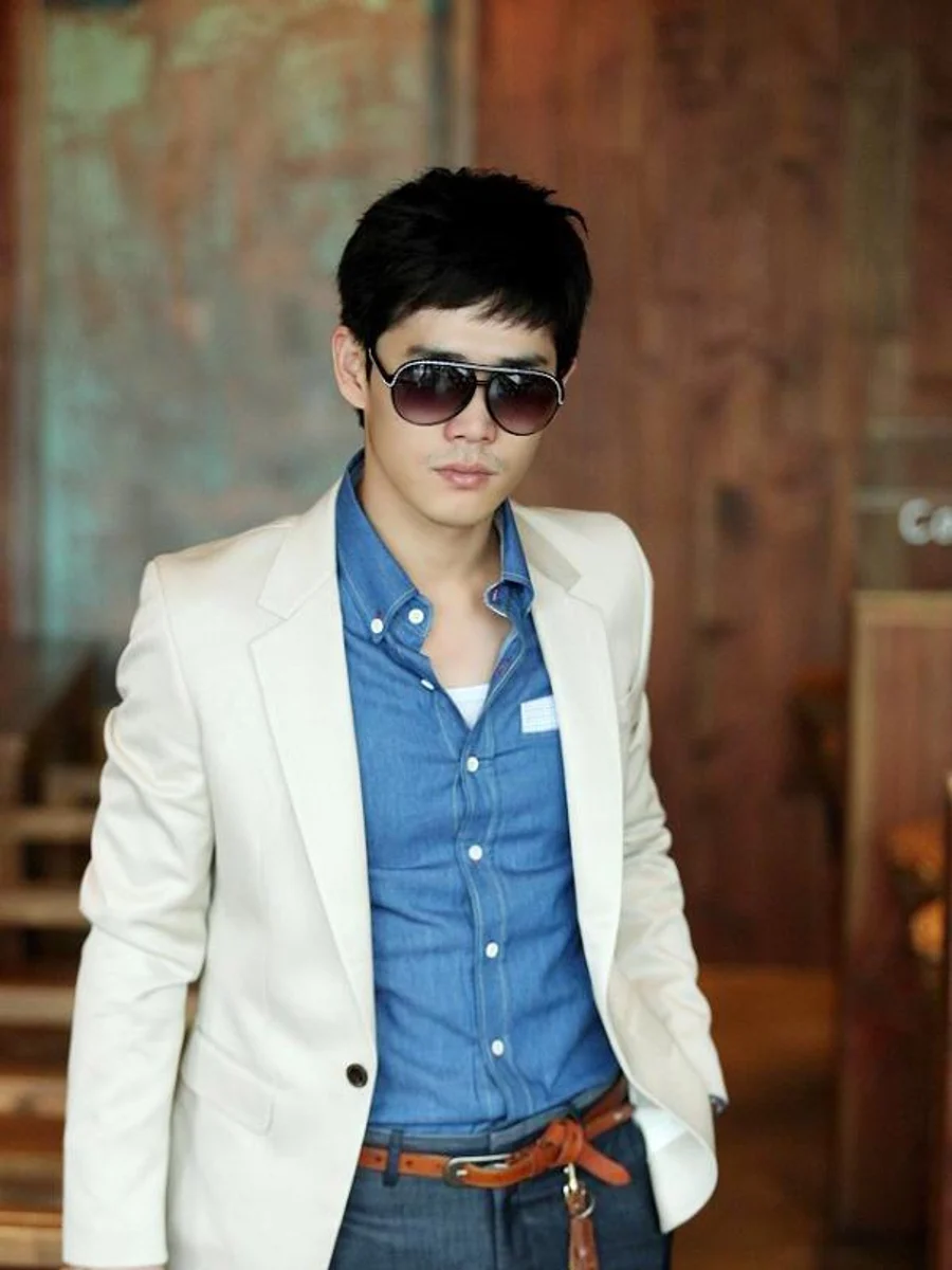 Cream Weekend Blazer