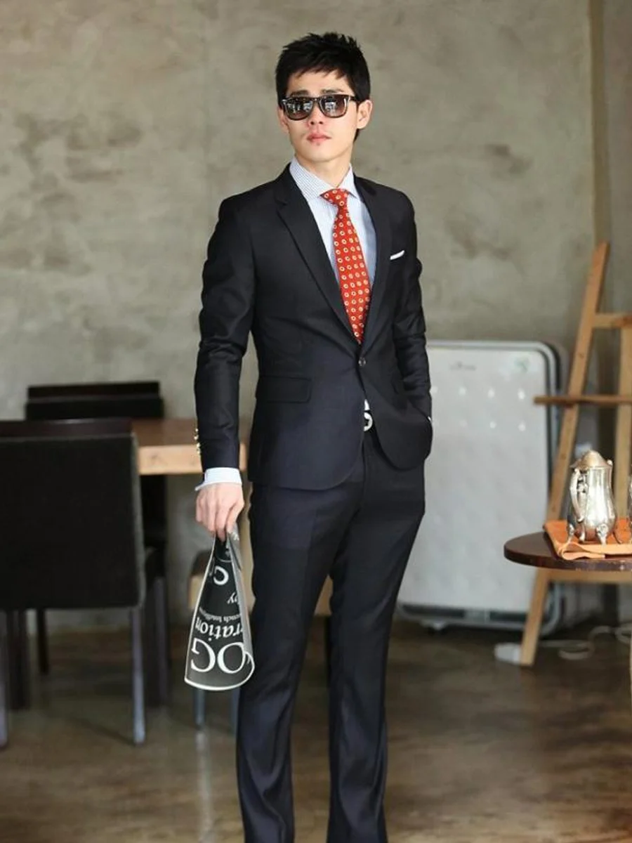 Black One-Button Minimal Suit