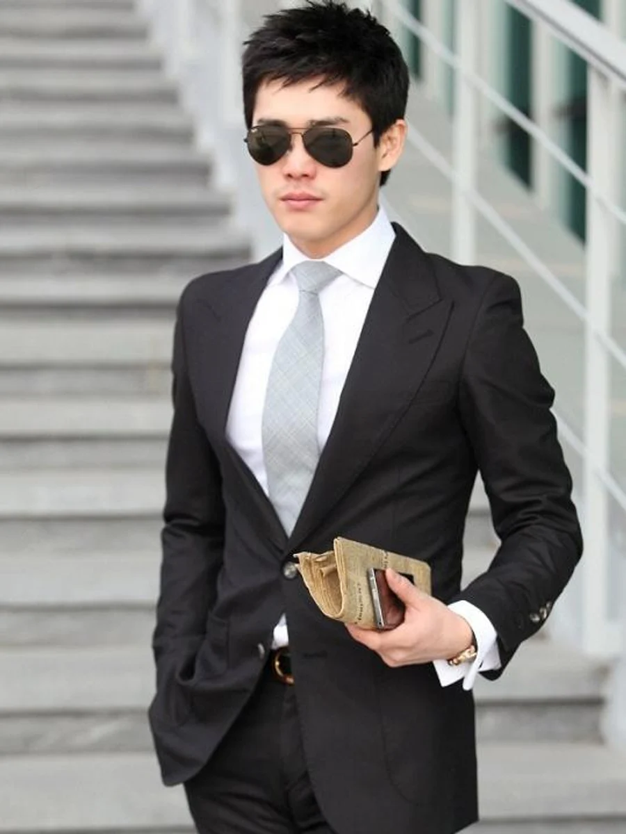 Black Peak Lapel Suit