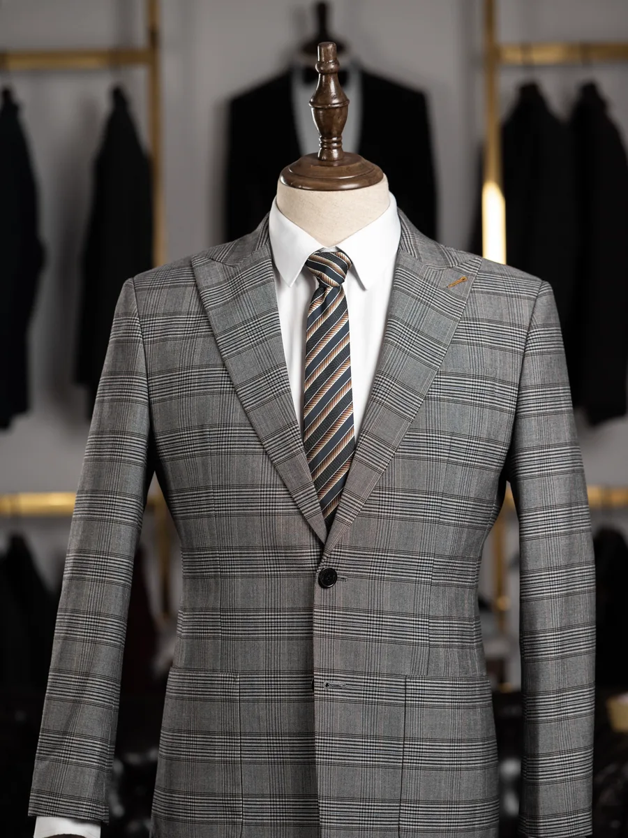 Grey Glen Check Peak-Lapel Suit