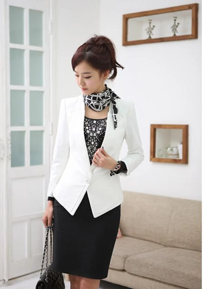 White Peak Lapel Blazer