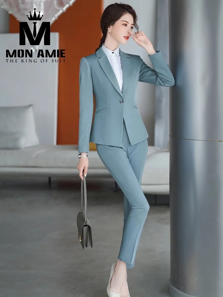 Smoky Blue Fitted Suit with Ankle-Length Trousers