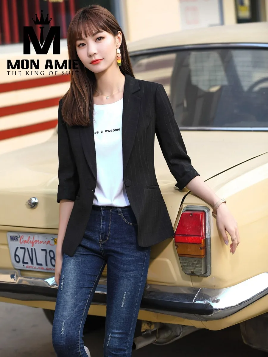 Black Pinstripe Three-Quarter Sleeve Women's Blazer with Jeans