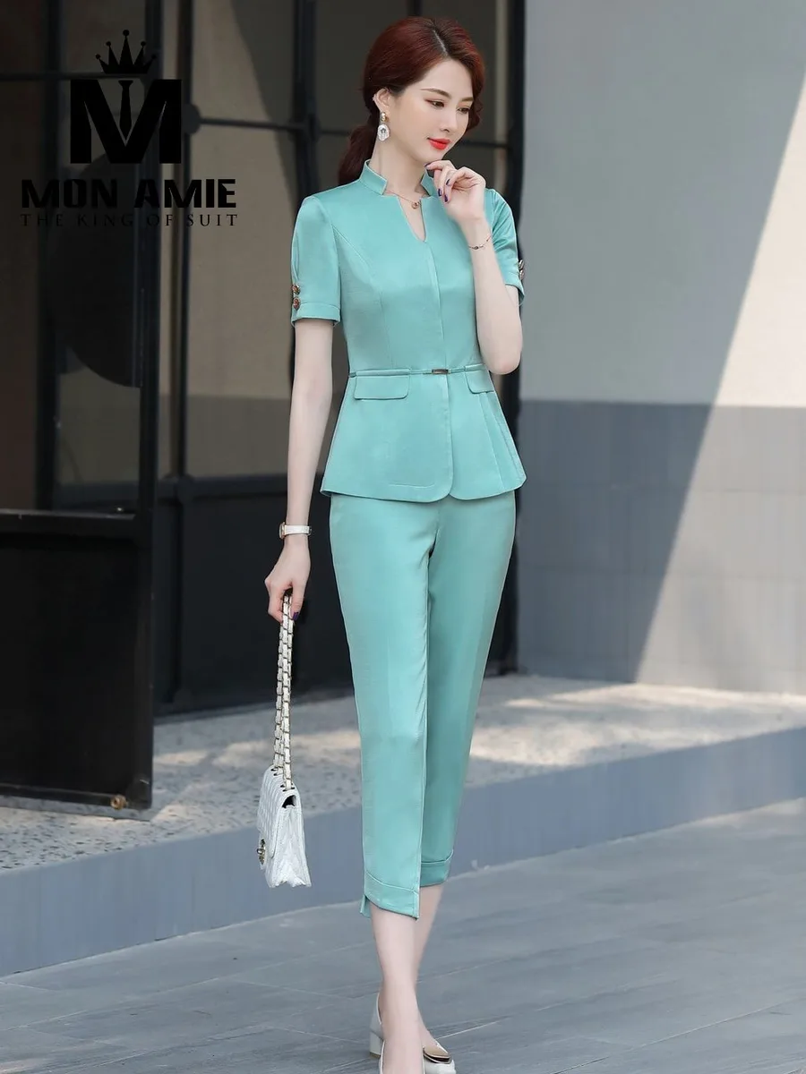 Mint Satin Mandarin-Collar Women's Suit with Cropped Trousers
