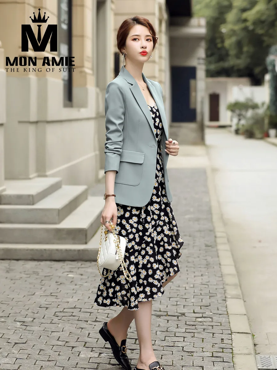 Grey-Blue Women's Blazer with Flap Pocket over Daisy Print Dress