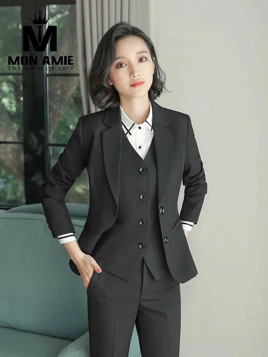 Black Three-Piece Women's Suit with Waistcoat