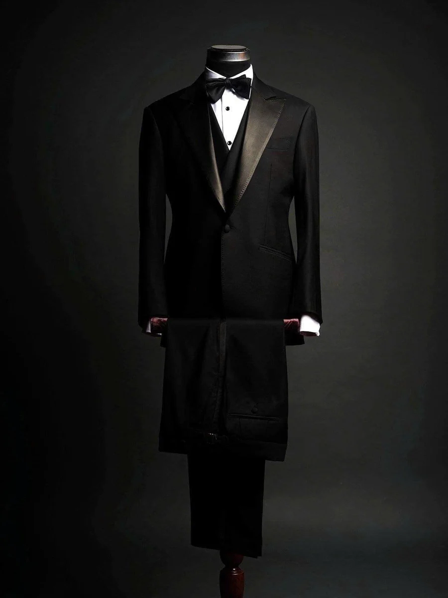 Complete Black Peak Lapel Tuxedo